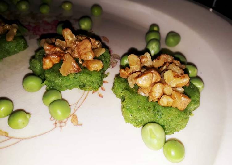 Recipe of Ultimate Green peas sweet delight with honey glazed walnuts