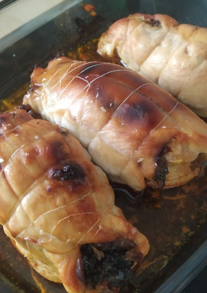 Una foto de Rollitos de pollo y morcilla