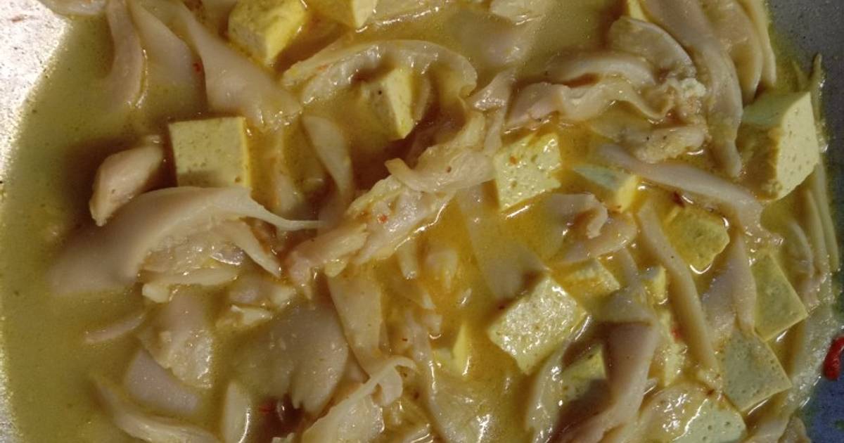 Resep Jamur Tiram bumbu kuning gurih nyoi. oleh Bunda Khanzakenzo Cookpad