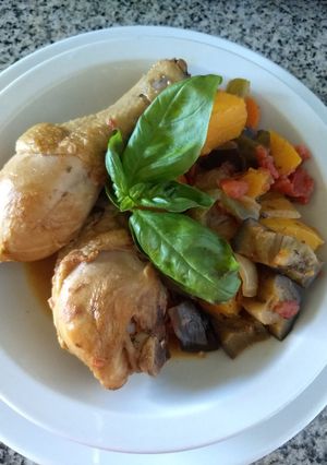 Una foto de Patas de pollo estofadas