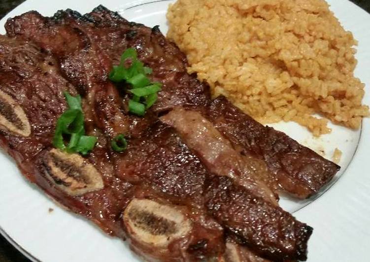 Brad&#39;s teriyaki grilled short ribs with coconut curry rice