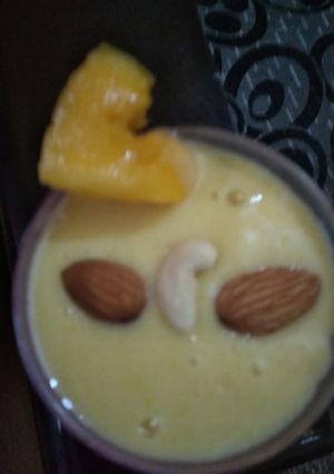 A picture of Mango shake.