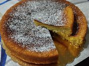 Una foto di torta caprese dolce