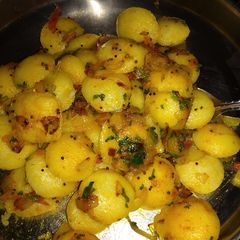 Mini fry idli A picture of Mini fry idli.