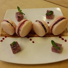 A picture of Macaroons.