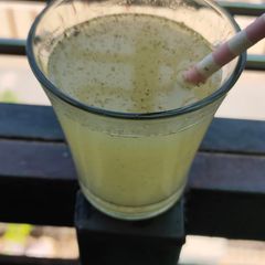 A picture of Raw mango juice.