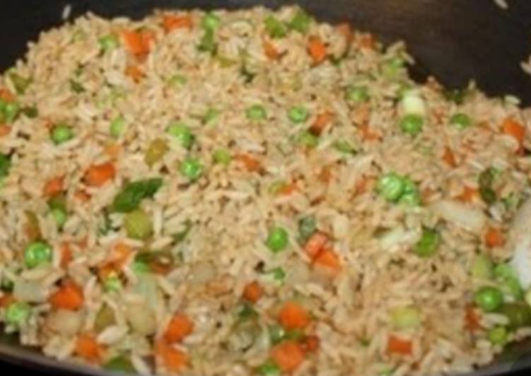 Steps to Make Homemade Veggie Fried Rice
