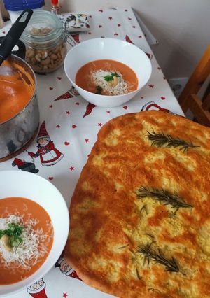Fokhagymás foccacia recept fotója
