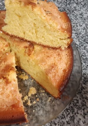 Una foto de Bizcocho de durazno y naranja