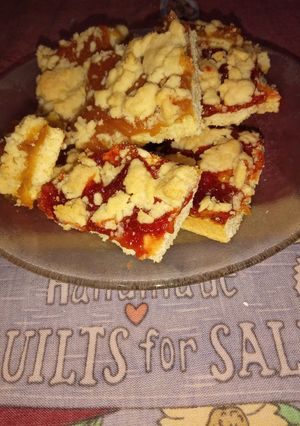 Una foto de Cuadraditos de membrillo y batata