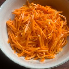 A picture of Simple Carrot Salad.