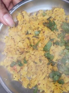 पोहा रेसिपी मुख्य फोटो
