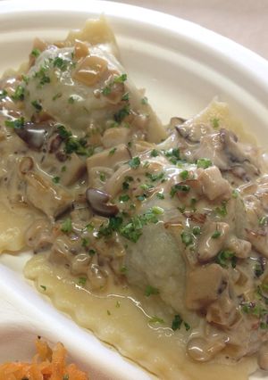 A picture of Creamy mushroom sauce.