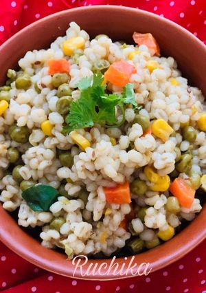 A picture of Barley khichdi.