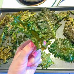 A picture of Kale Chips.