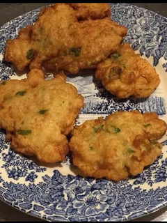 Una foto de Buñuelos de bacalao