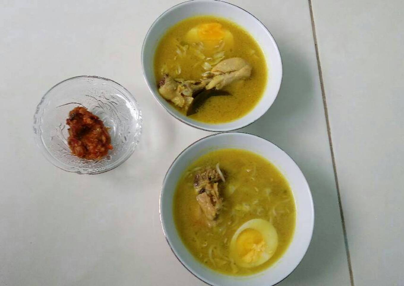 Soto ayam endeeessss