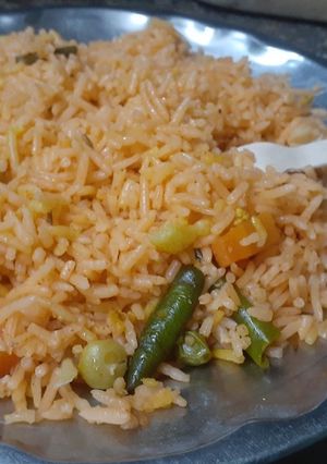 फ्राइड राइस (fried rice recipe in Hindi) रेसिपी मुख्य फोटो
