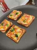 Quick bread pizza