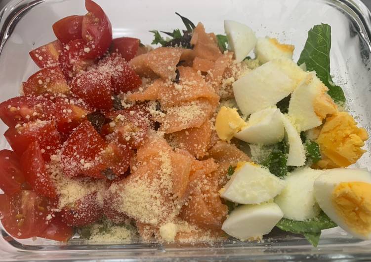 Steps to Prepare Super Quick Smoked Salmon Salad