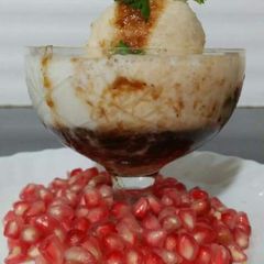 A picture of Pav Dahi Bahlle.