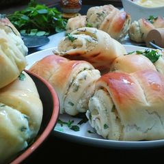 A picture of Cheese Fatayer.