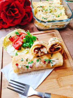 A picture of Chicken Fajita Crepes.