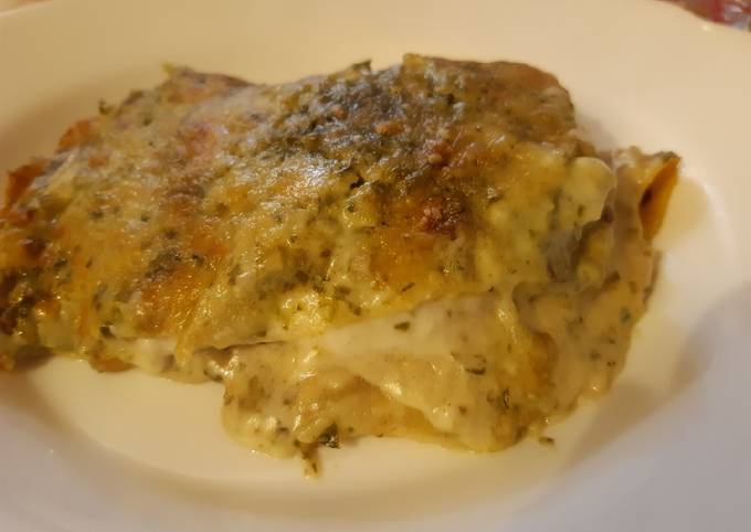 Lasagne di creaps al pesto e besciamella