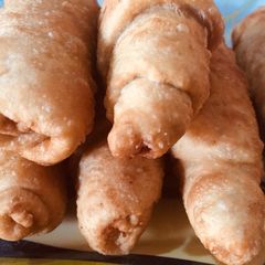 A picture of Fish roll.