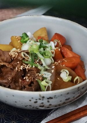 Foto resep Korean Nikujaga ピリ辛肉じゃが