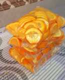 تفريز البرتقال لعمل عصير منعش