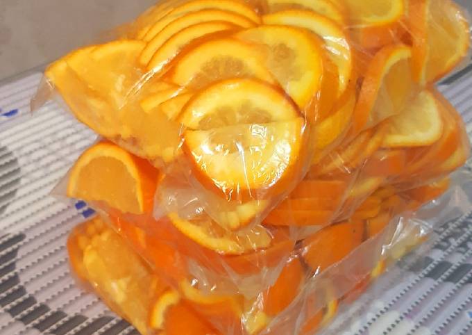 الصورة الرئيسية لوصفة تفريز البرتقال لعمل عصير منعش