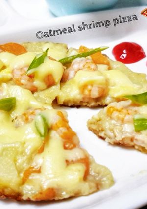 Hình của món Pizza yến mạch tôm 🍕(Emmy 9m+).