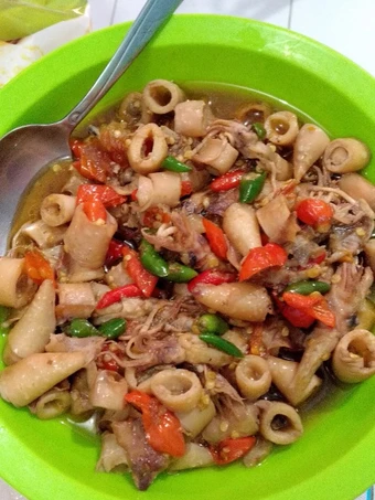 Langkah Mudah untuk Menyiapkan Resep  Cumi asin pedas manis simpel yang Sempurna, Sempurna