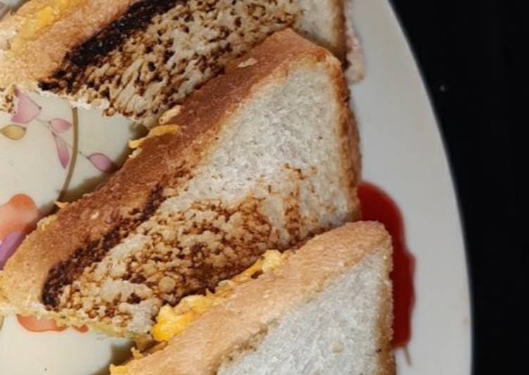 Recipe of Ultimate Club Sandwhich
