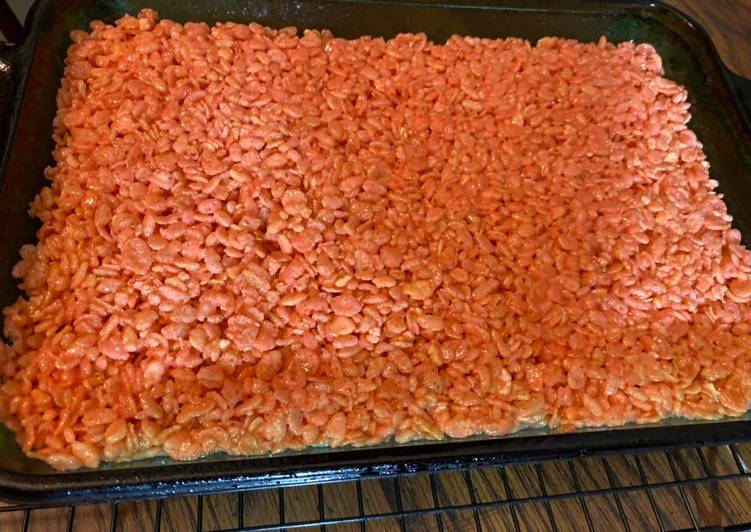 Step-by-Step Guide to Make Favorite Strawberry marshmallow treats