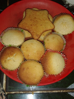 A picture of Vanilla cake.