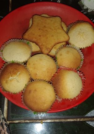 A picture of Vanilla cake.