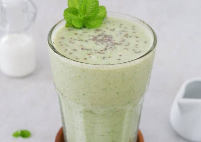 Resep Green smoothie (sawi ijo) yang Lezat