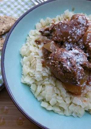 A picture of Greek Beef Stew with Homemade Noodles (Moscharaki Kokkinisto me Xylopittes).
