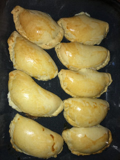 Una foto de Empanadas caseras (con masa de aceite)🥟🍽