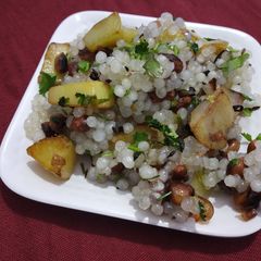 A picture of Sabudana khichdi.