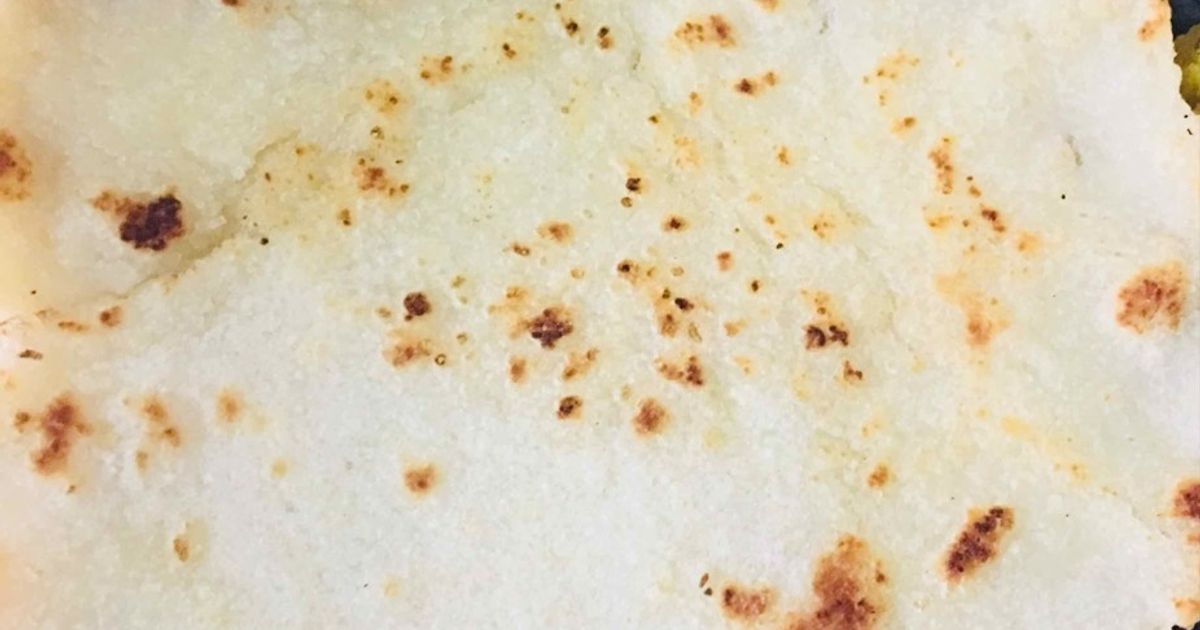 Chirotti Rava Rot Sajjige Rotti/Rava Roti Recipe by A Chef and A Mom - Cookpad