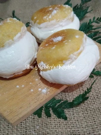 Easy Steps to Prepare Bomboloni whipcream the Delicious Appealing