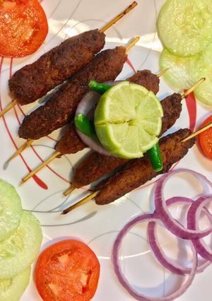 A picture of Sheekh kebab.
