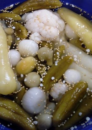 Vödrös savanyúság 30 literes edényhez recept fotója
