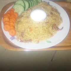 A picture of Noodles.
