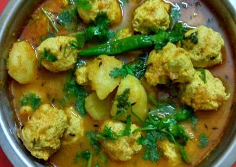 How to Make Award-winning Chicken kofta curry