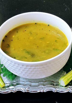 A picture of Drumstick soup.