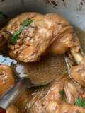 ไก่ตุ๋นพะโล้